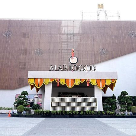 Marigold-Newly Renovated Hotel Shirdi Exterior foto