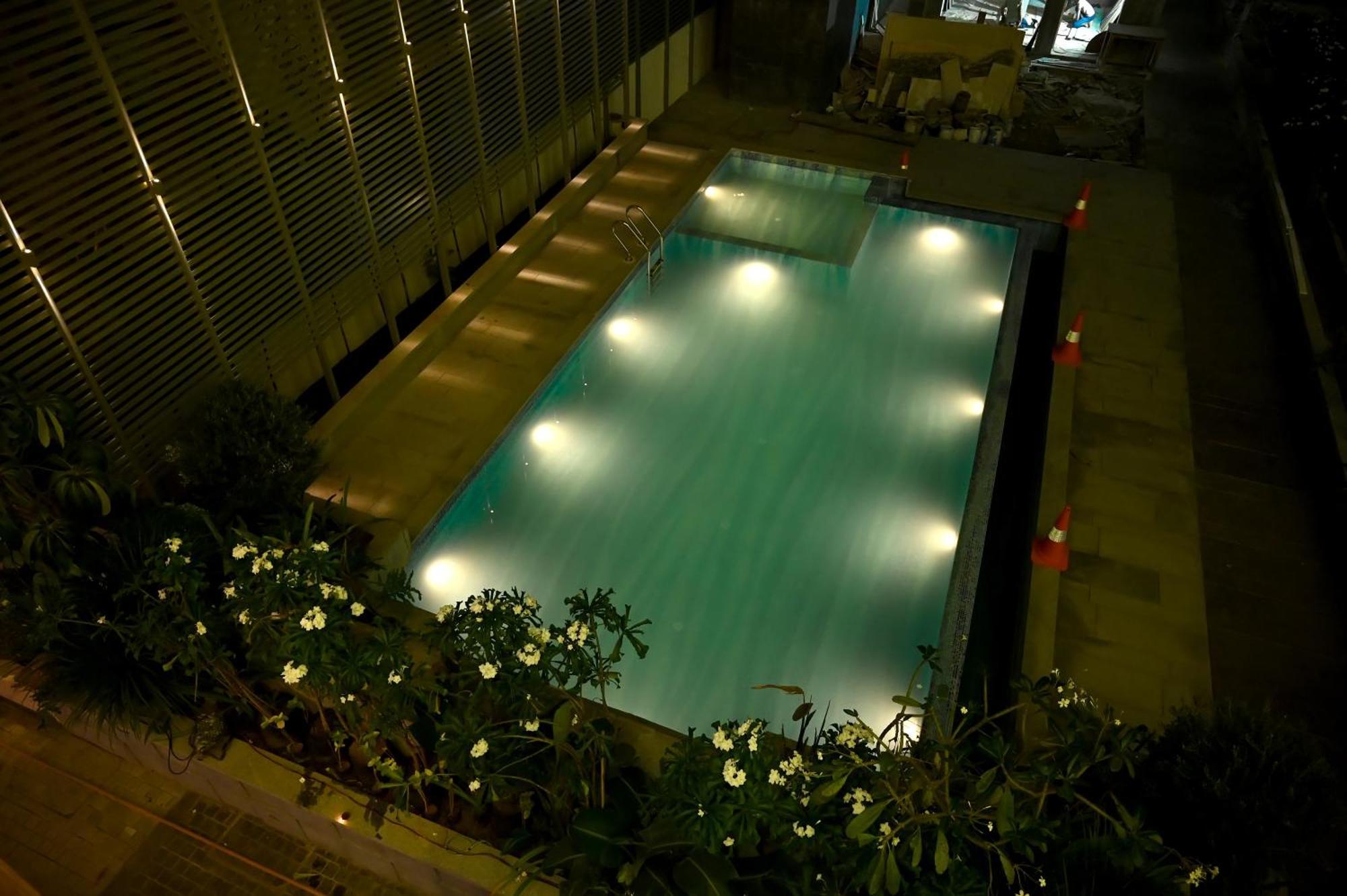 Marigold-Newly Renovated Hotel Shirdi Exterior foto