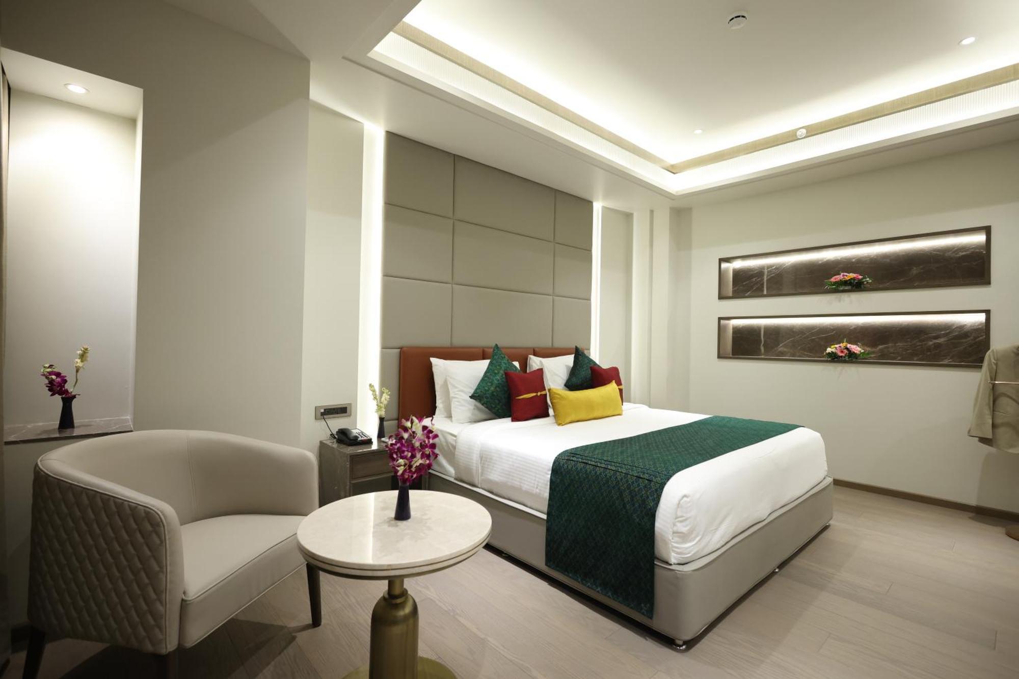 Marigold-Newly Renovated Hotel Shirdi Exterior foto